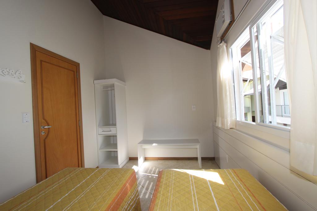 Pousada Morada Do Guaruca Bombinhas Habitación foto